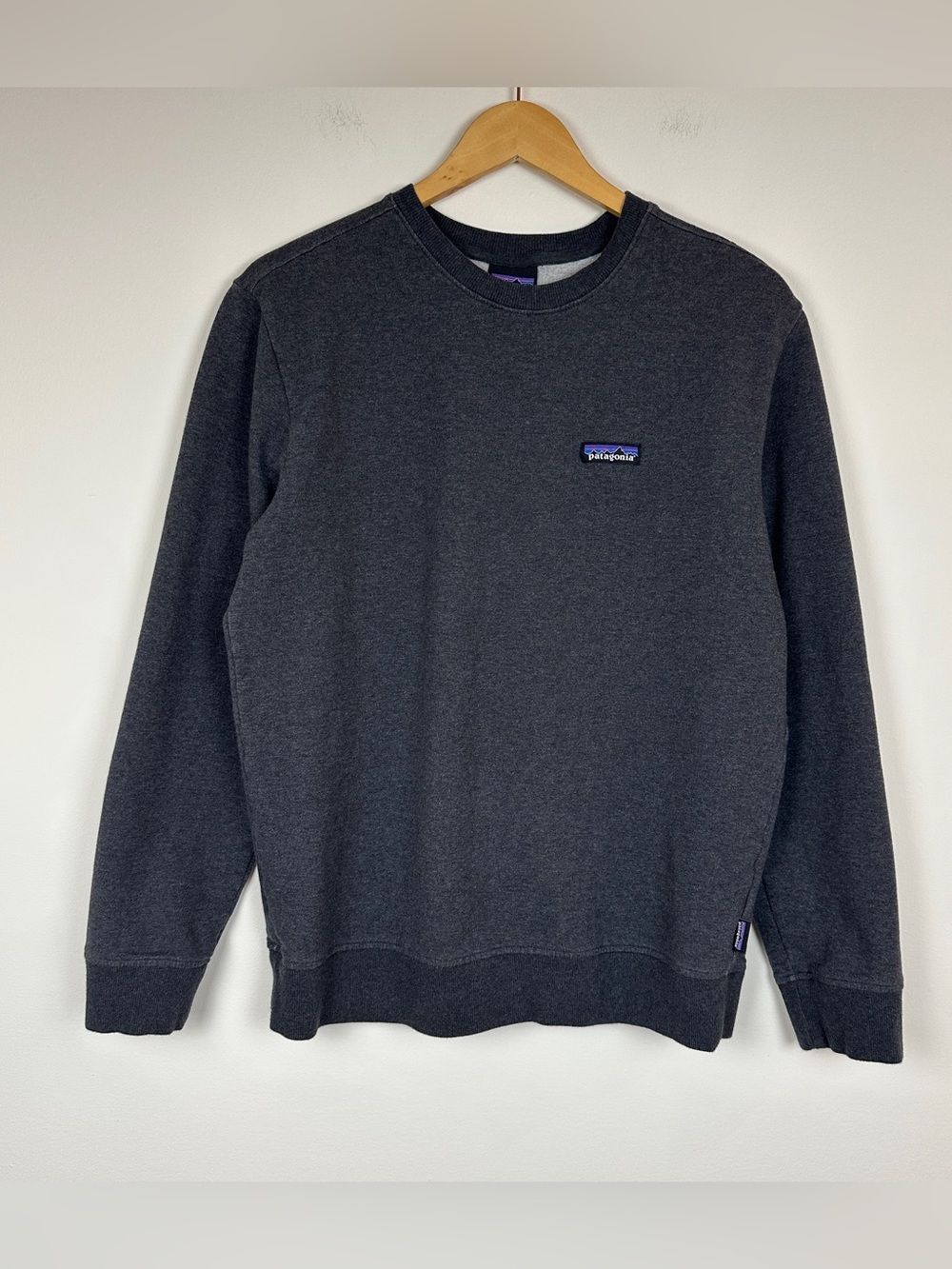 Patagonia Navy Organic Navy Sweatshirt Size S